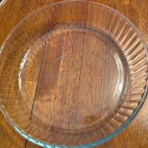 VTG PYREX Borosilicate Glass Round Quiche Pie Baking Dish Fluted #818 26 cm 10.5